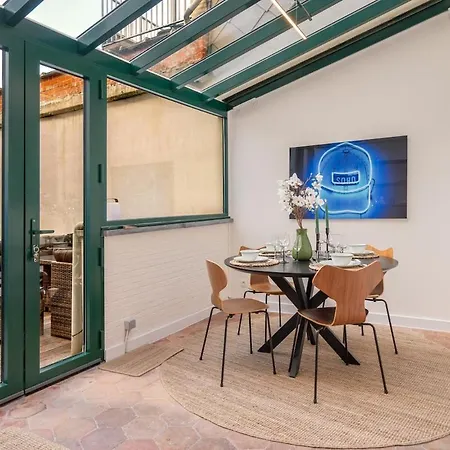 Pino, Cosy A Zee Voor 9 Gasten Met Terras *