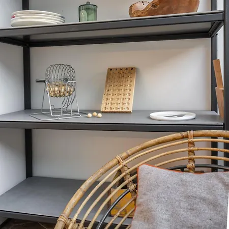 Pino, Cosy à Zee Voor 9 Gasten Met Terras Knokke-Heist