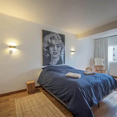 Pino, Cosy A Zee Voor 9 Gasten Met Terras Сasa de vacaciones Knokke-Heist