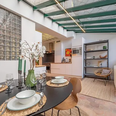 Pino, Cosy A Zee Voor 9 Gasten Met Terras 別荘