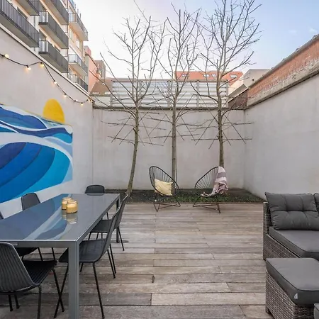 Casa de Férias Pino, Cosy à Zee Voor 9 Gasten Met Terras