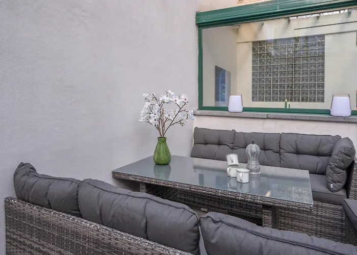 Pino, Cosy A Zee Voor 9 Gasten Met Terras Ferienhaus