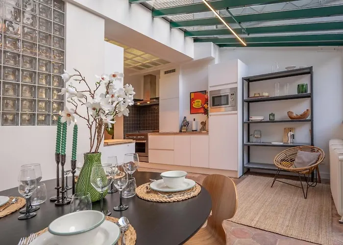 Pino, Cosy A Zee Voor 9 Gasten Met Terras * Knokke-Heist