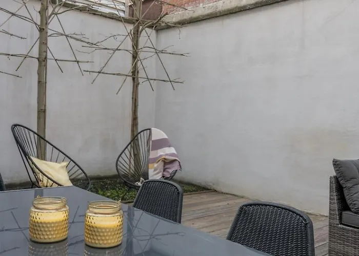 Pino, Cosy A Zee Voor 9 Gasten Met Terras *
